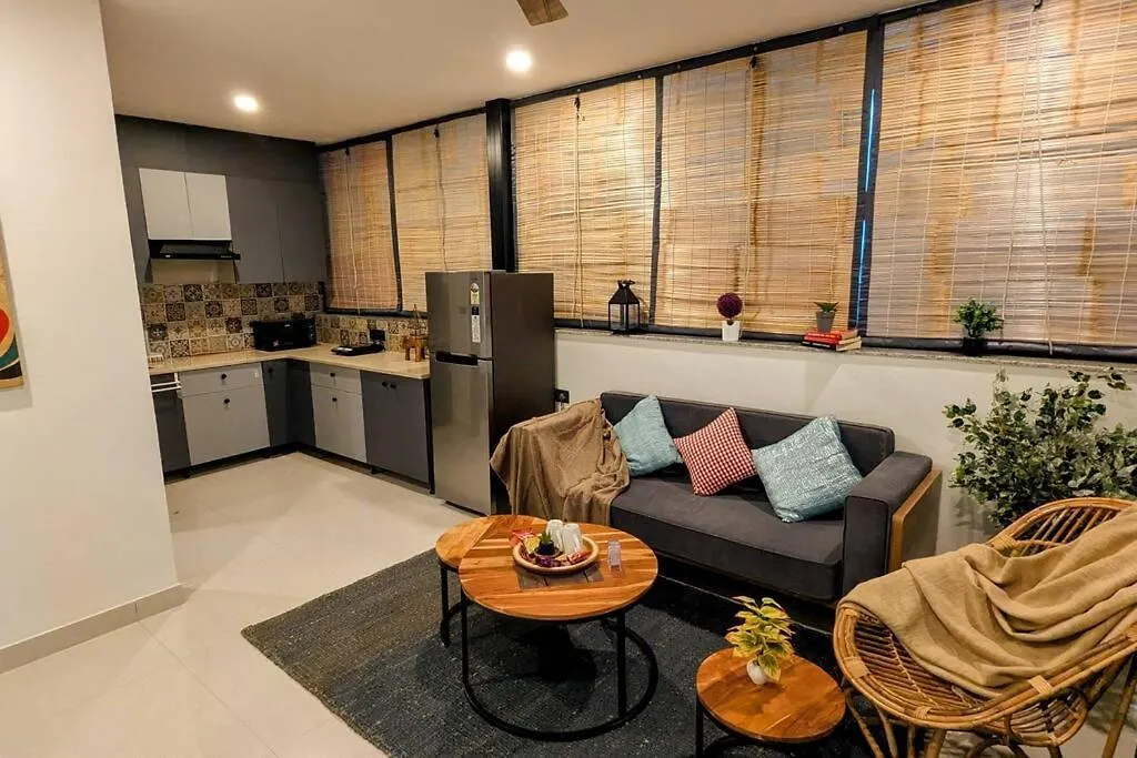 Apartmán Canopy Haven - Terrace Living With Forest View Gurgáon