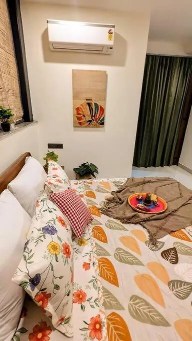 Apartmán Canopy Haven - Terrace Living With Forest View Gurgáon
