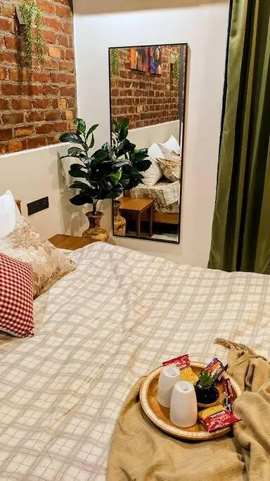 Apartmán Canopy Haven - Terrace Living With Forest View Gurgáon